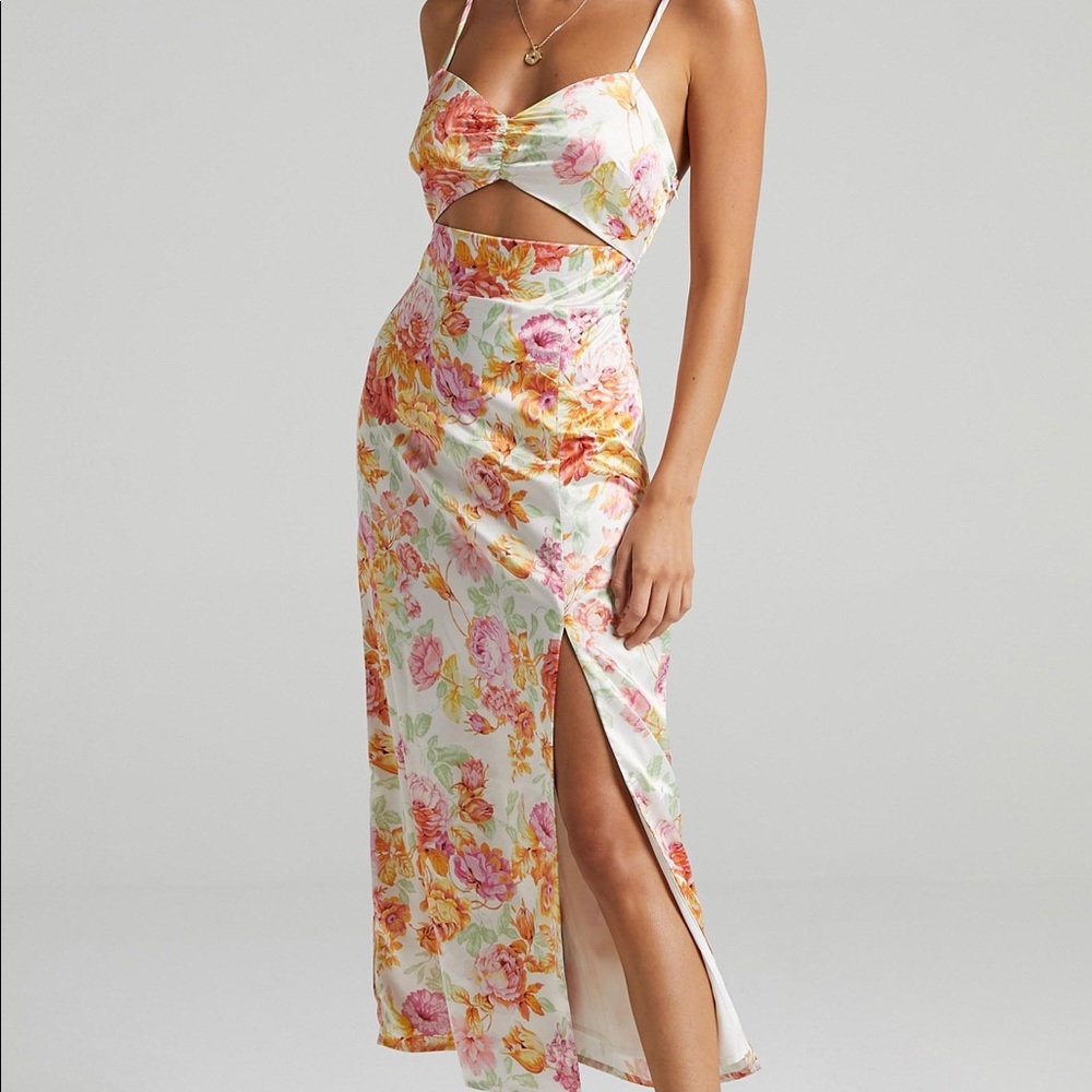 NWT Midi Floral Dress